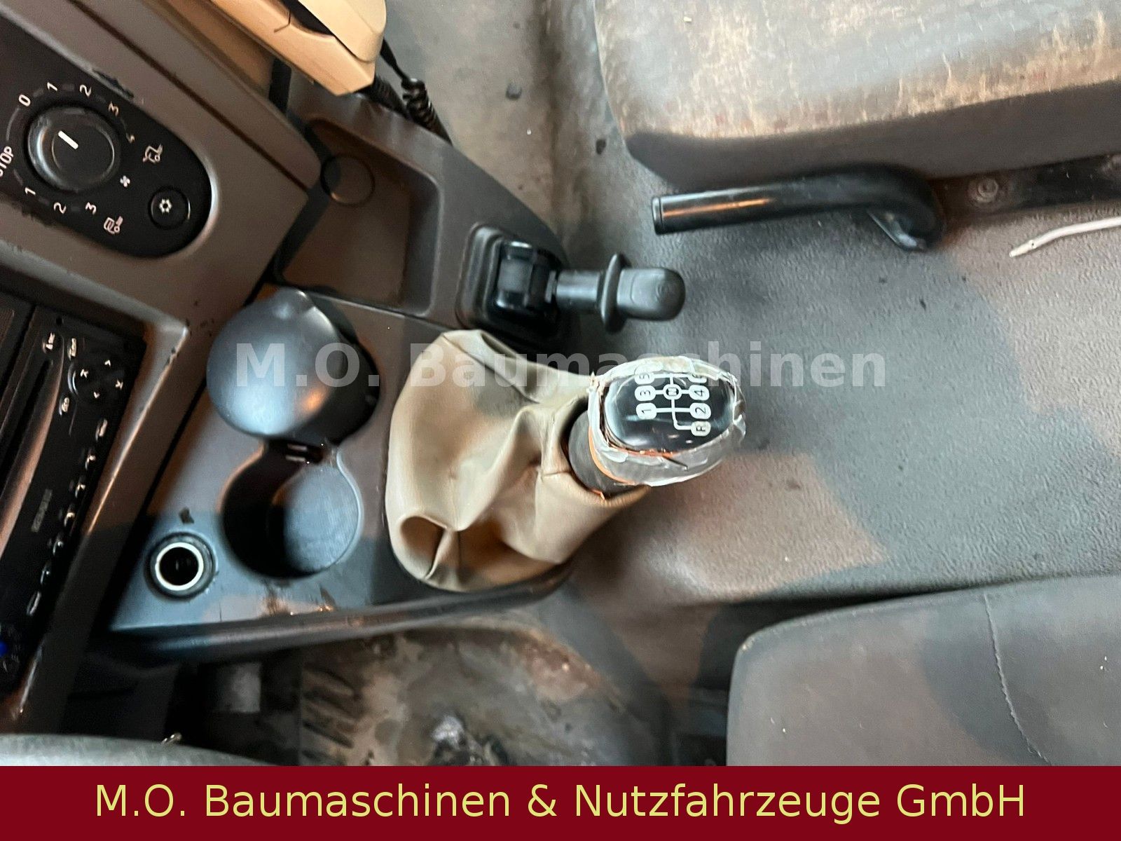 Fahrzeugabbildung Renault Midlum 220 DXI / Mannschaftswagen /