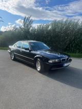 BMW 740i A - - BMW 7 Series aus 1998