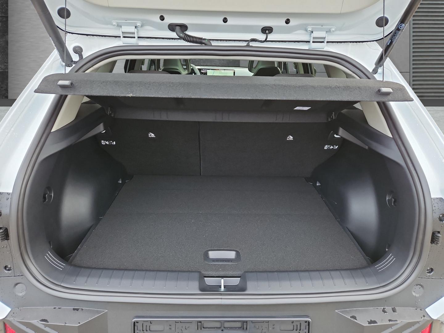 Kia EV4 Hatchback Earth 81kWh  Bidirektionales Laden