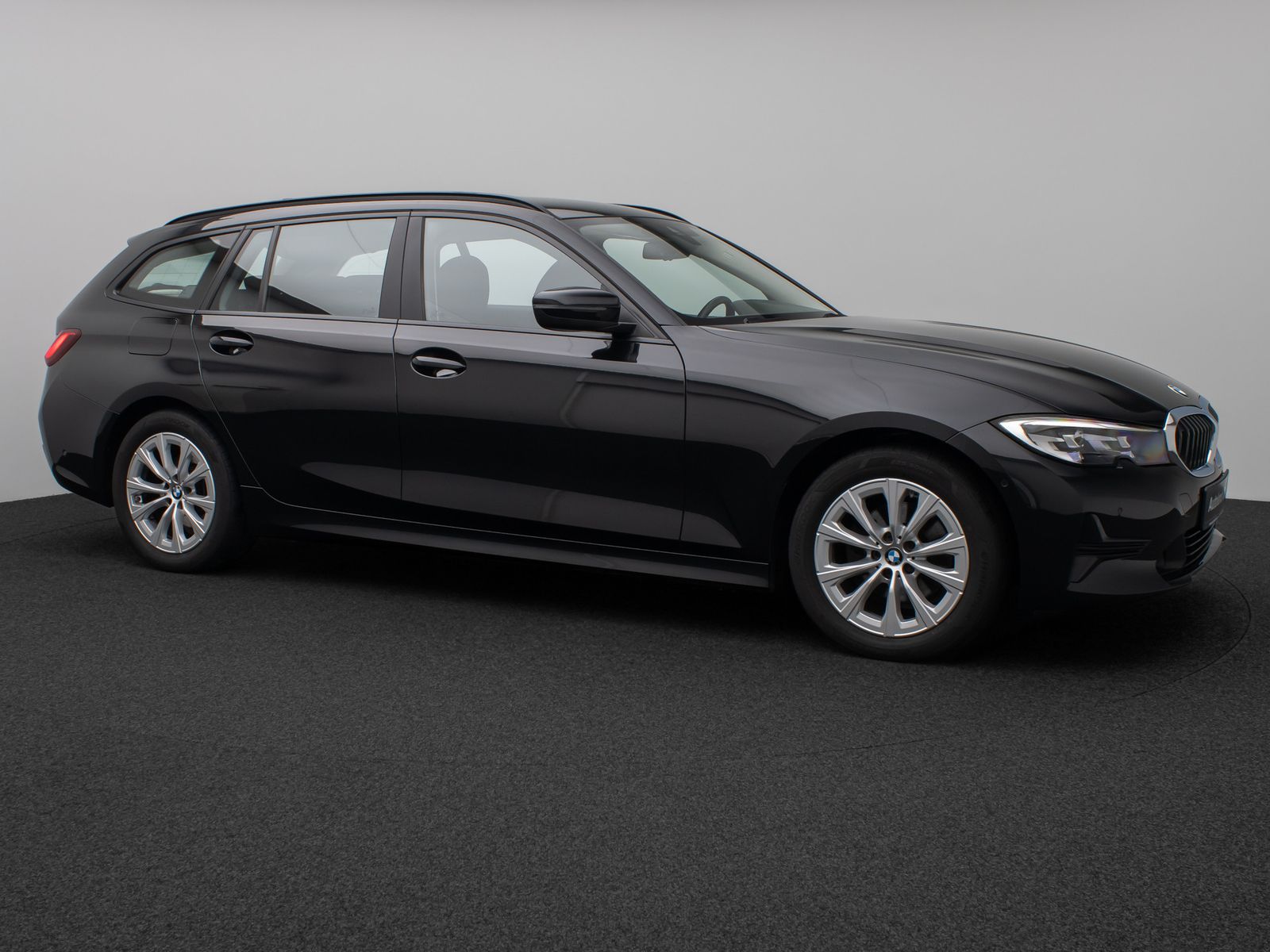 Fahrzeugabbildung BMW 320d Kamera DAB HiFi Komfort Alarm Standheizung