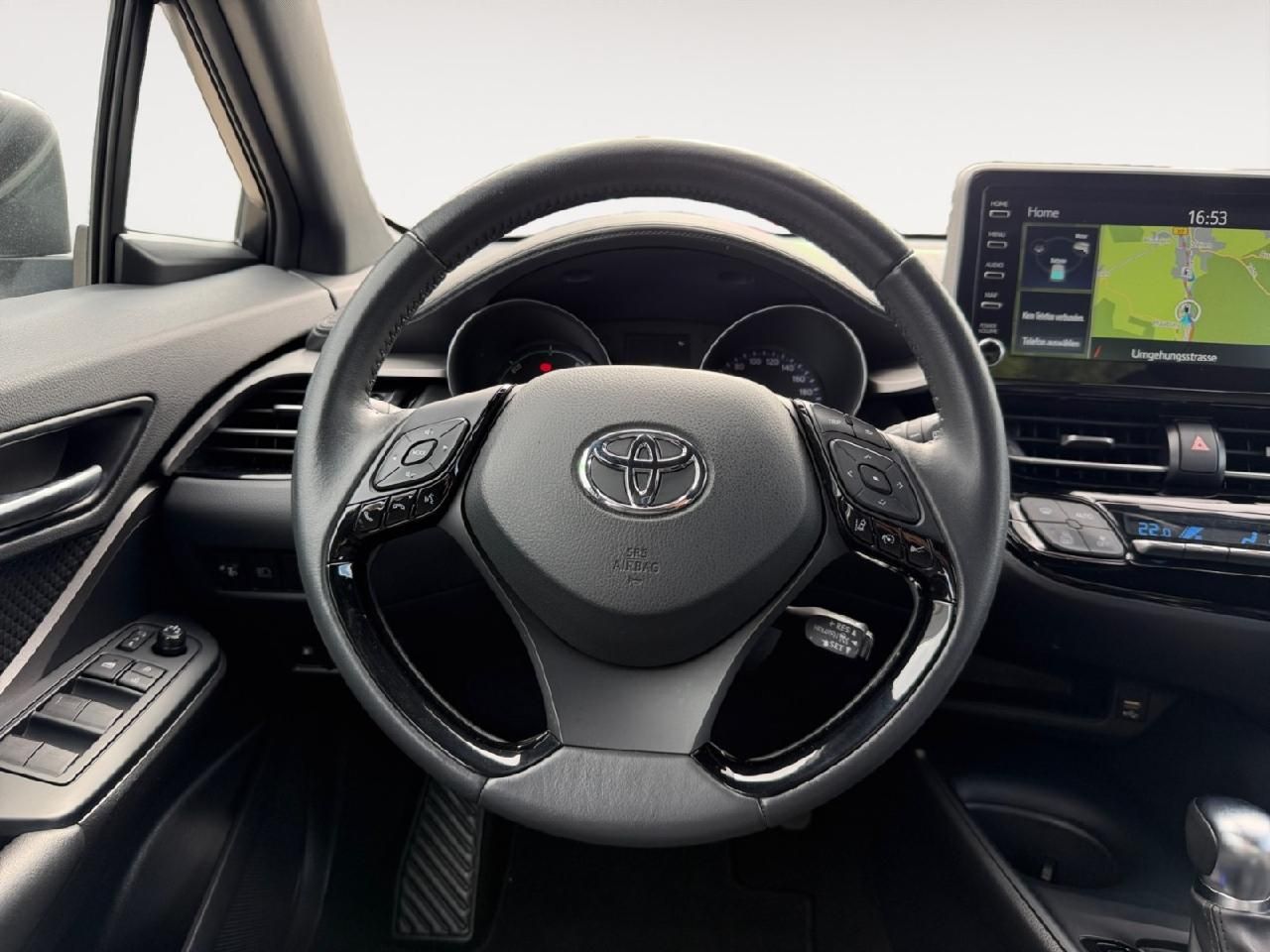 Fahrzeugabbildung Toyota C-HR Hybrid Business Edition