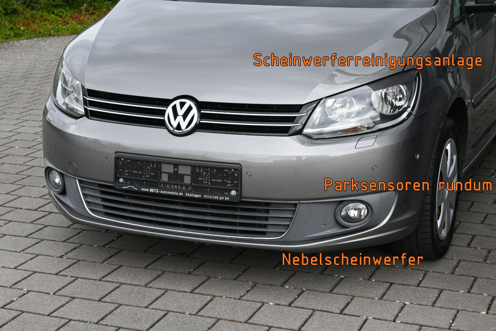 Fahrzeugabbildung Volkswagen Touran 1.6 TDI Comfortline °7-SITZE°KAMERA°02.28