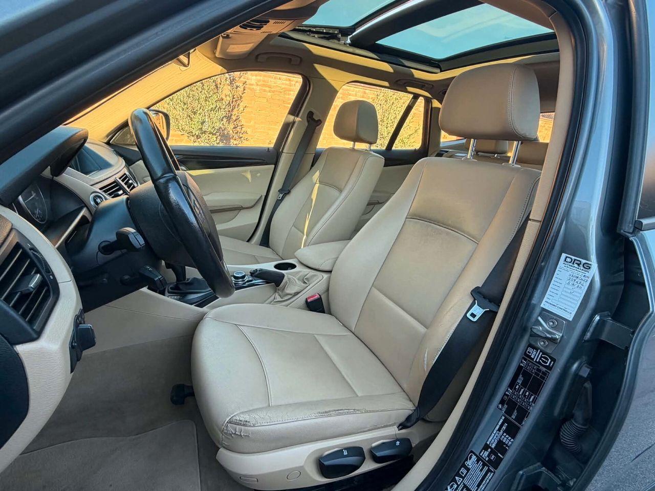 BMW X1 2012 — photo 11