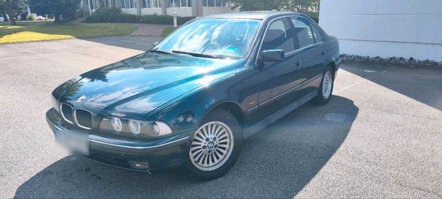 BMW E39 520i ( Vor Facelift )