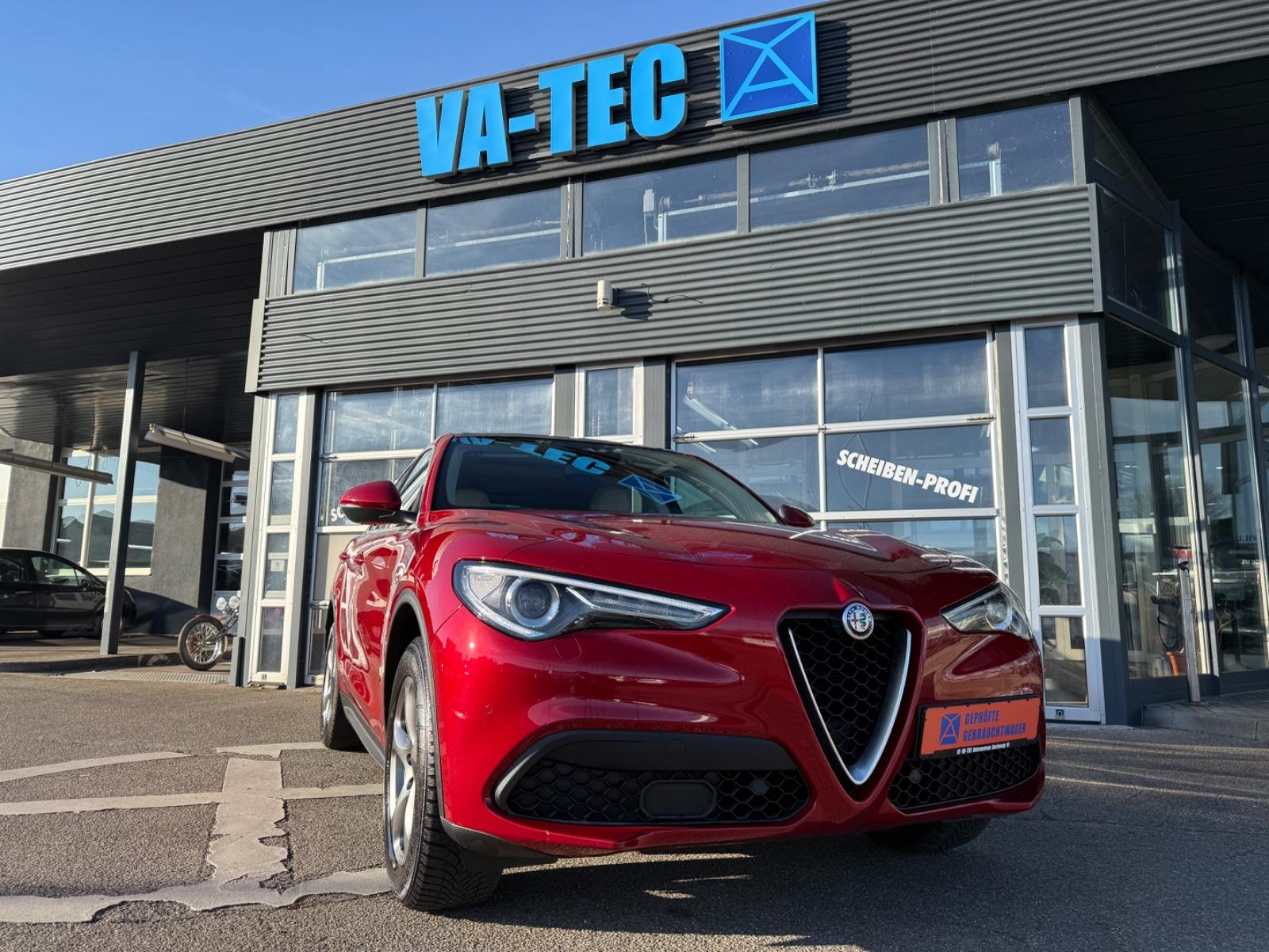 Alfa Romeo Stelvio Lusso Q4 /PANO/GARANTIE/HU NEU