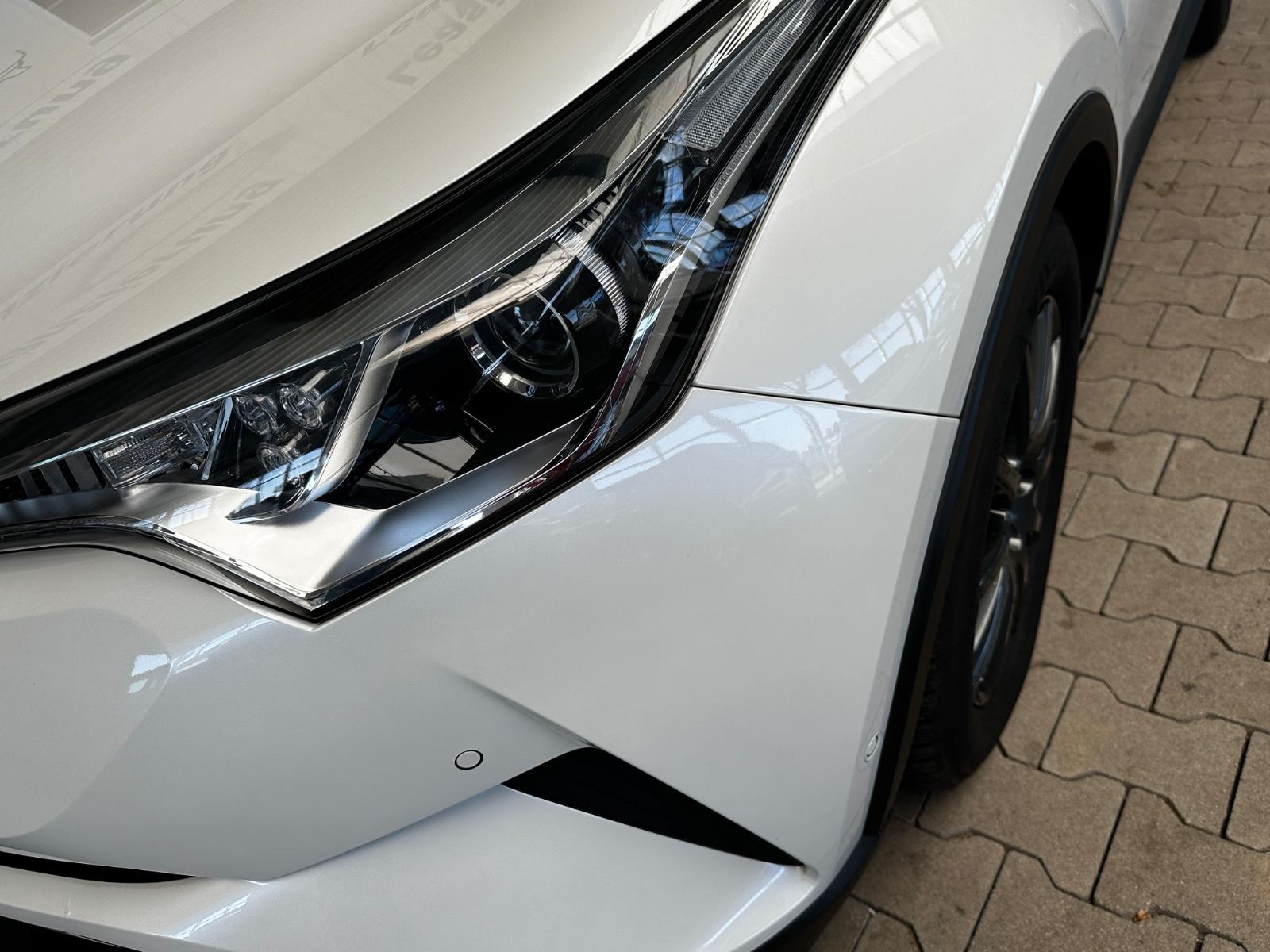Toyota C-HR Hybrid Lounge,AHK,LED,KAMERA,SCHECKHEFT,