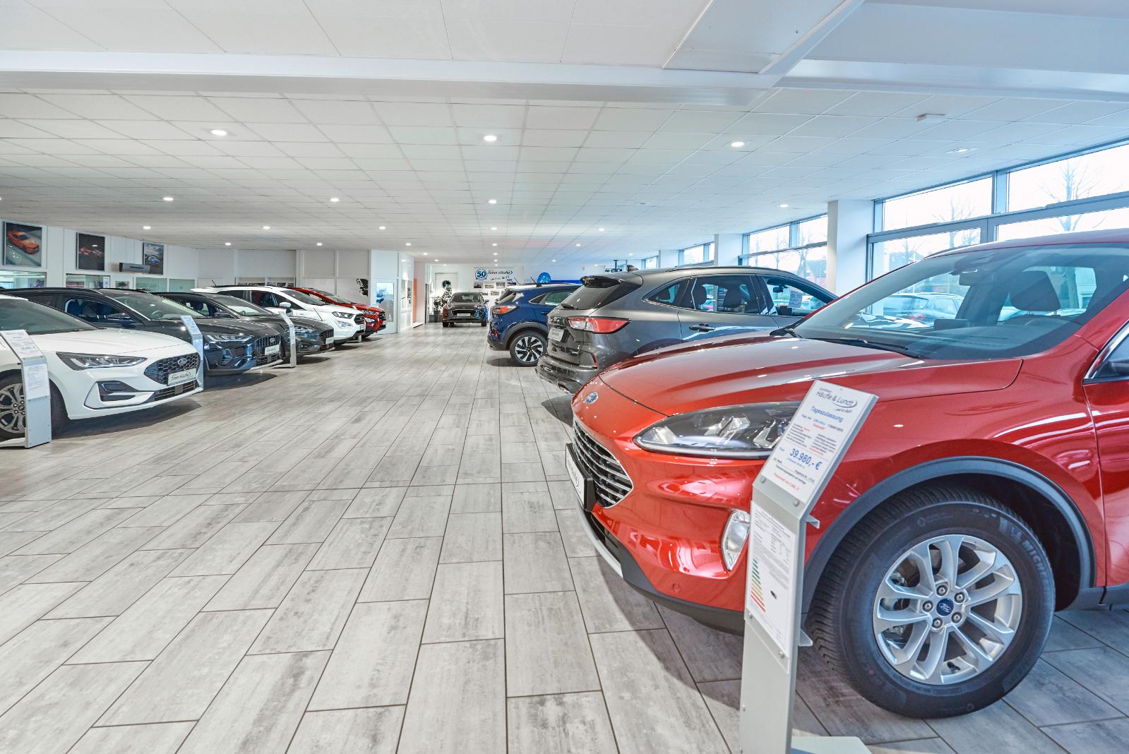 showroom-image-top