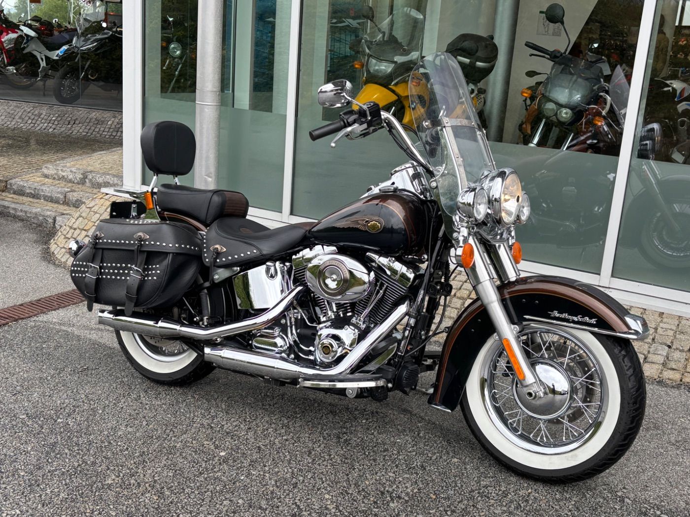 Fahrzeugabbildung Harley-Davidson Heritage Softtail Classic Heritage 2013 110 Jahr