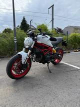 Ducati Monster 797 Plus - Ducati Monster Plus