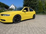 Seat R32 Turbo Seat Leon Rothe Umbau - Seat aus 2002