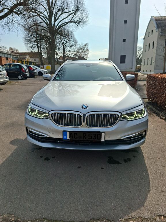 Image of BMW 530