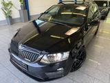 Skoda Octavia 2.0 TDI*RS-BLCK*AUT*BI-XN*PAN*RFK*AC*NAV - Skoda Octavia: RS TDI