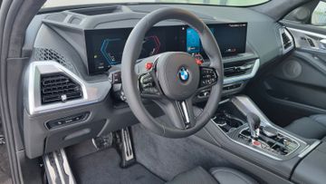 BMW XM - 9