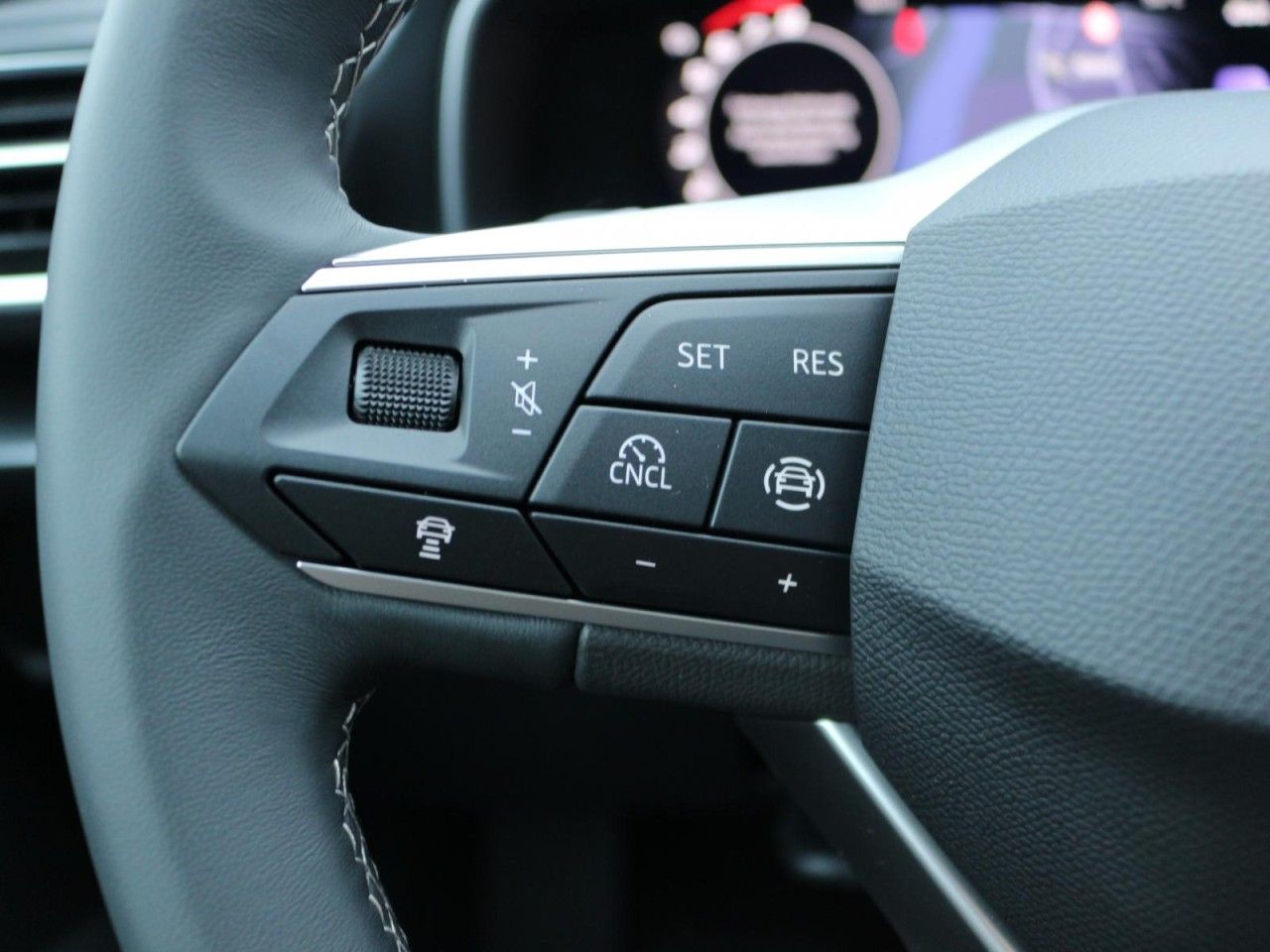 Fahrzeugabbildung SEAT Leon 1.5 eTSI Style Edition DSG