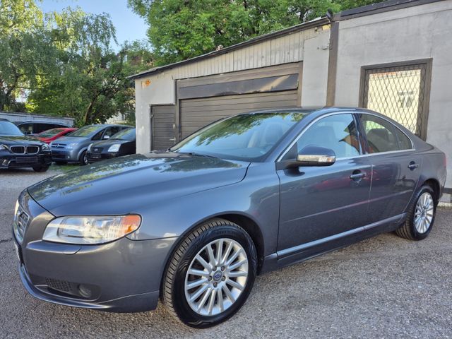 Volvo S80 Lim. D5 Summum Vollleder Bi-Xenon Sitzheiz
