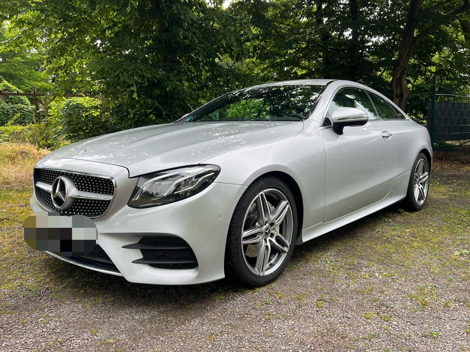 Mercedes-Benz E 220 d Autom. AMG Line Widescreen Burmester uvm