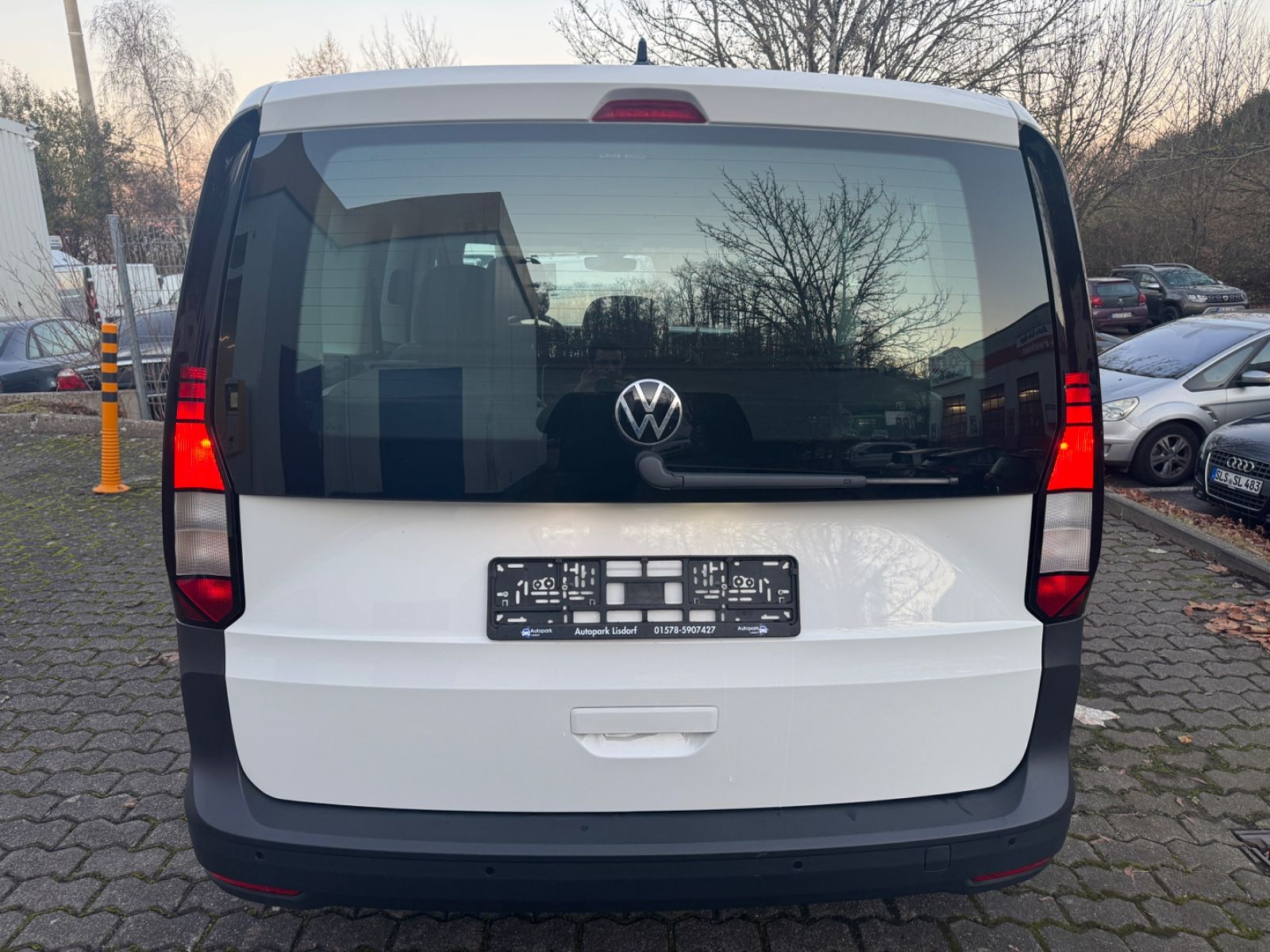 Fahrzeugabbildung Volkswagen Caddy 2.0TDI Apple Carplay ACC+Lane+Tempomat