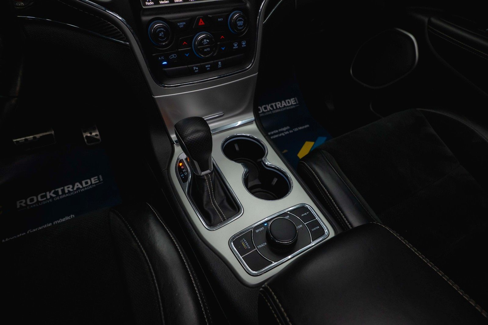 Fahrzeugabbildung Jeep Grand Cherokee 6.4 SRT V8 *Unfallfrei*Pano*COC*