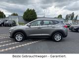 Hyundai Tucson Select 2WD*AHK*Navi*R-Kam*Abstandstempoma - Hyundai Tucson Select mit Benzin-Antrieb