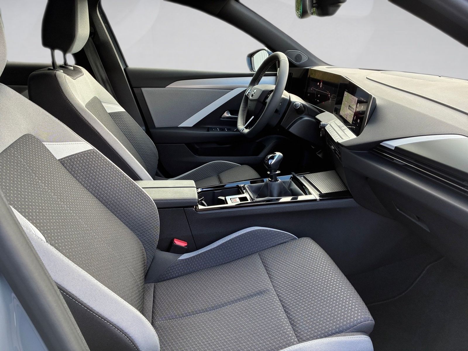 Fahrzeugabbildung Opel Astra L 1.2 Turbo Edition KlimaA,LED,SHZ,Kam.,LM
