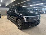 Ford F150 Lightning Lariat grosse Batterie in Hamburg - Ford F 150 in Hamburg