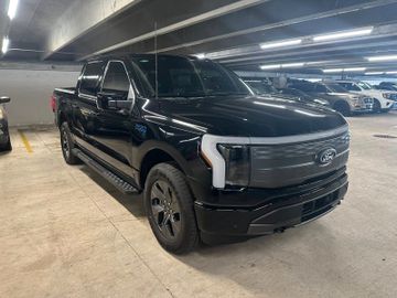 Ford F150 Lightning Lariat  gr. Batterie im Vorlauf