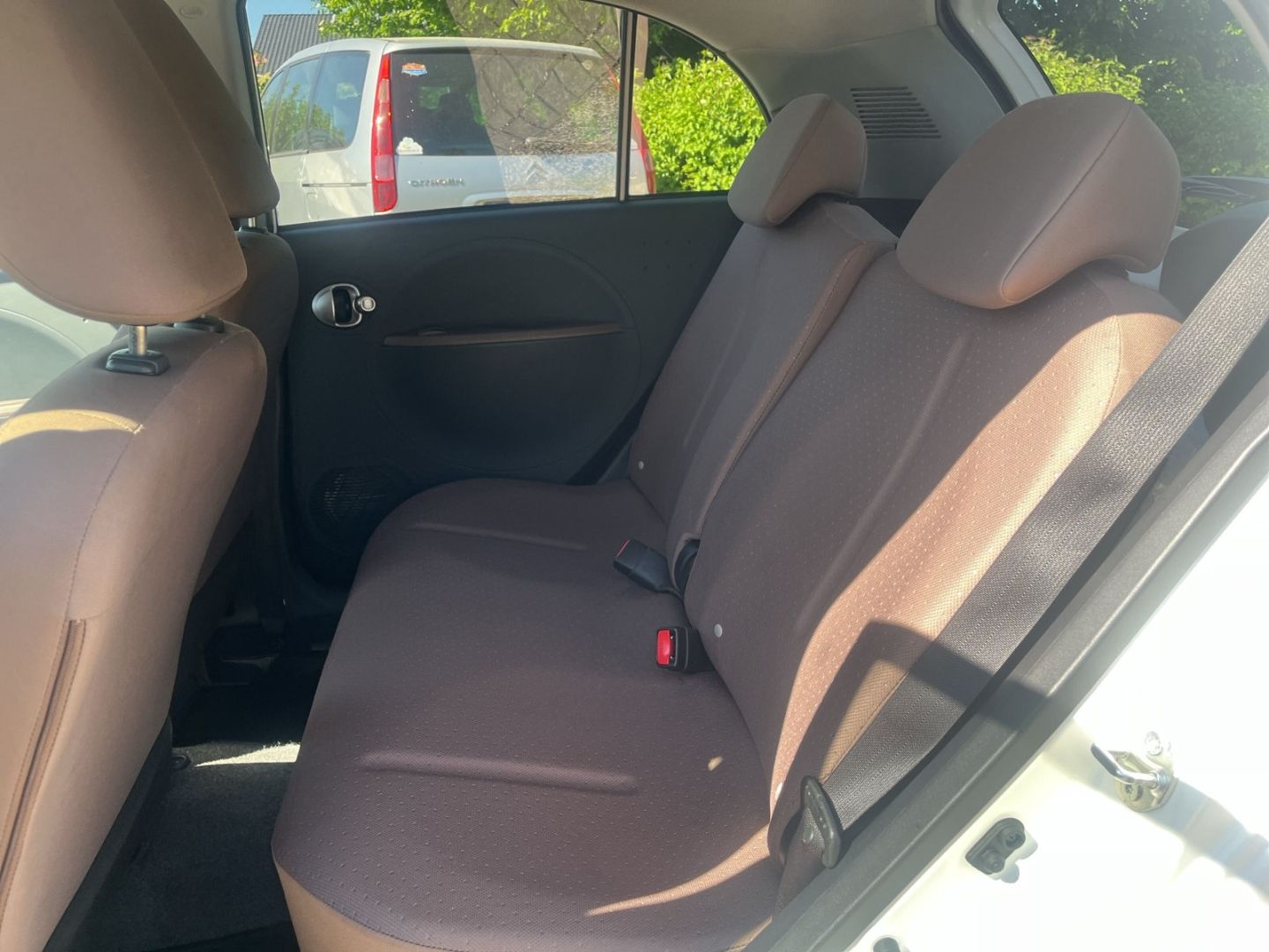 Fahrzeugabbildung Citroën C-Zero Tendance Klimaaut. DAB SHZ Notbremsass.