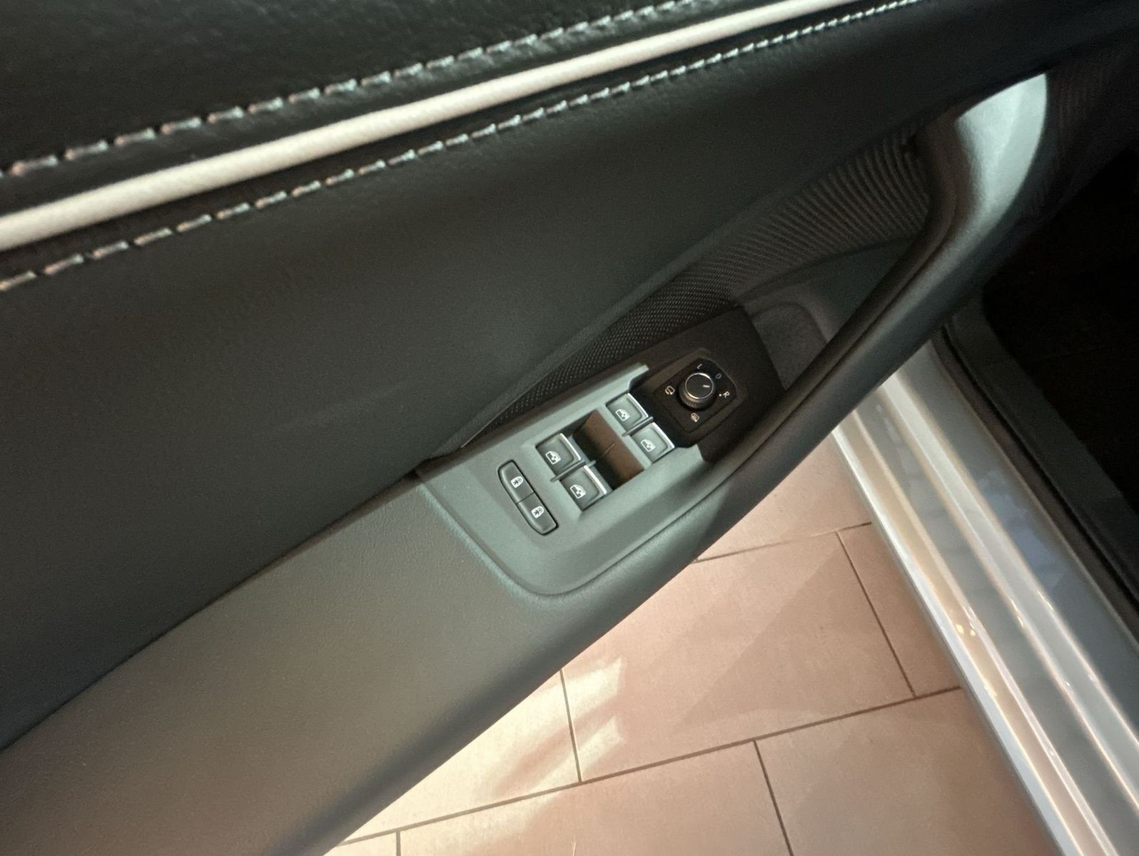 Volkswagen Passat - Bild 16