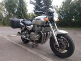 Yamaha XJR 1300 - YAMAHA MOTORRAD XJR 1300