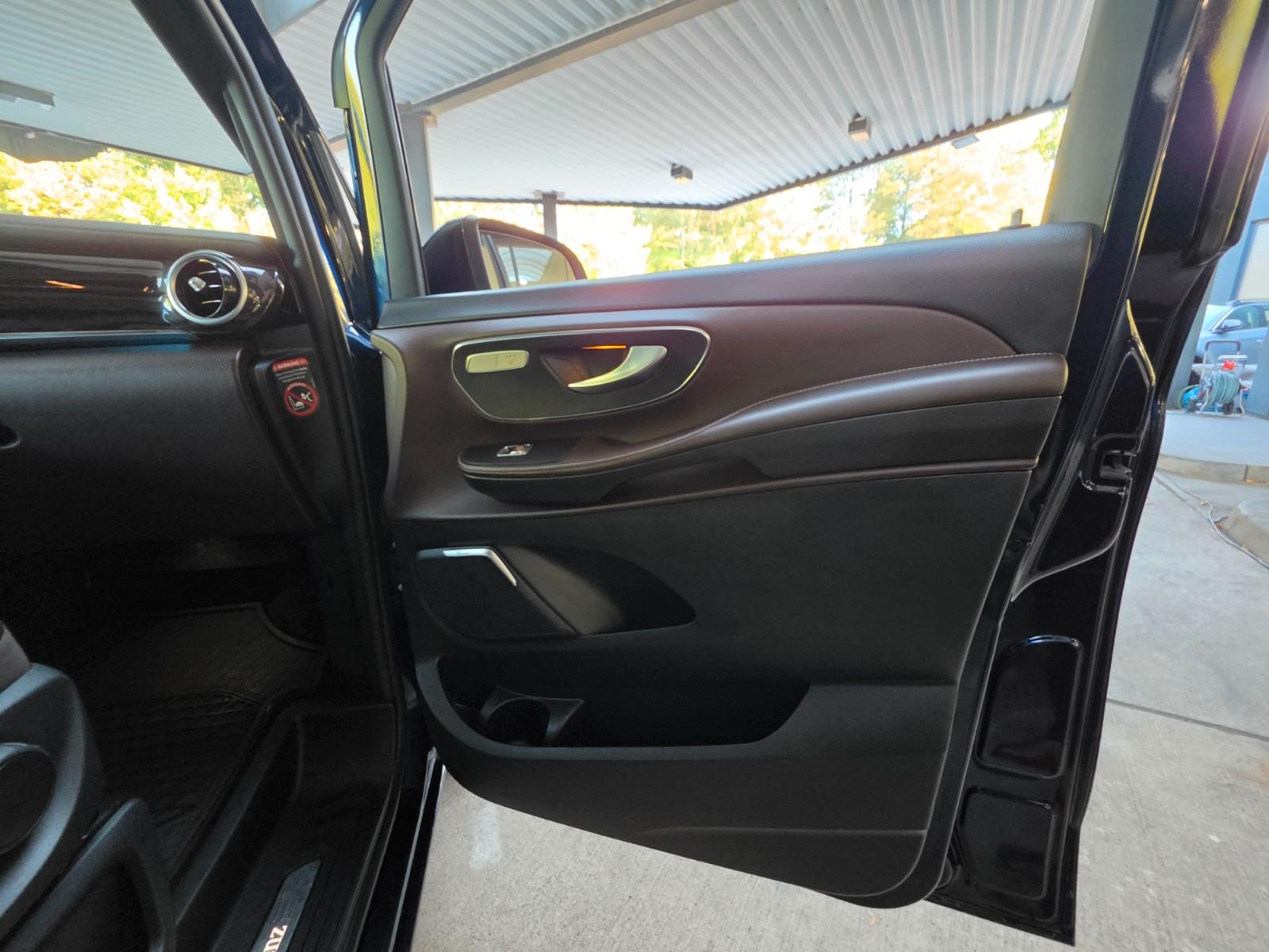 Mercedes-Benz V 250d Lang 4MATIC AVANTGARDE EDITION LEDER/360°