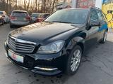 Mercedes-Benz C 220 CDI Automatik Navi AHK PDC Xenon Klima - Mercedes-Benz C 220: Cdi