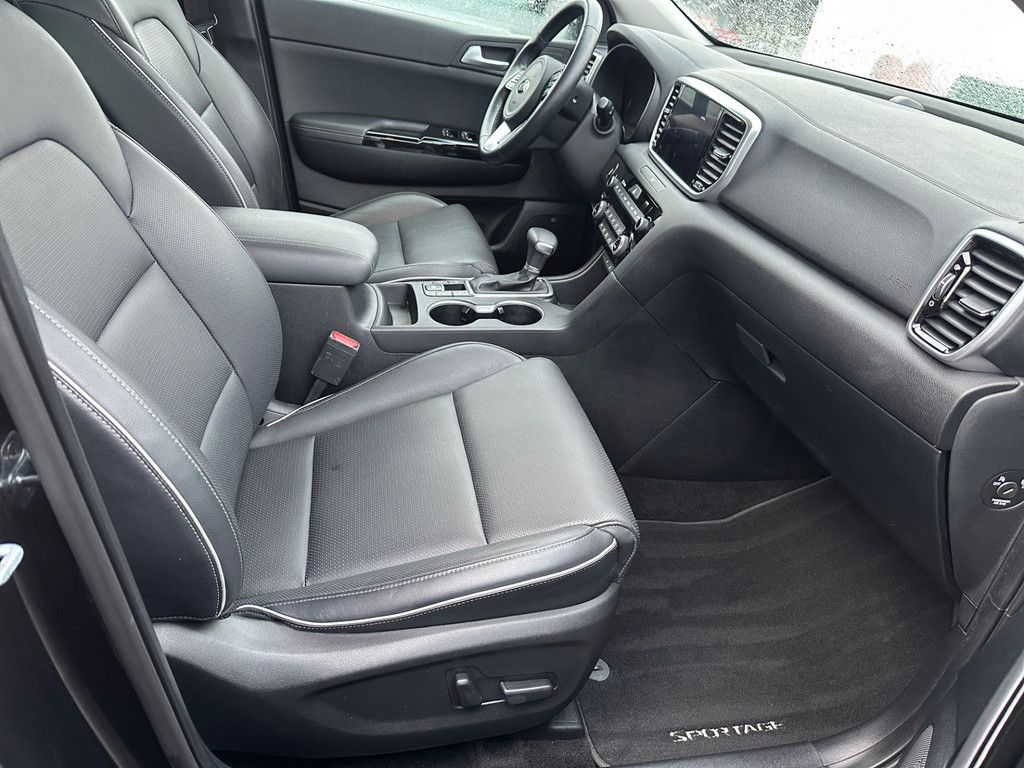 Fahrzeugabbildung Kia Sportage 1.6 T-GDI DCT 2WD Black Edition