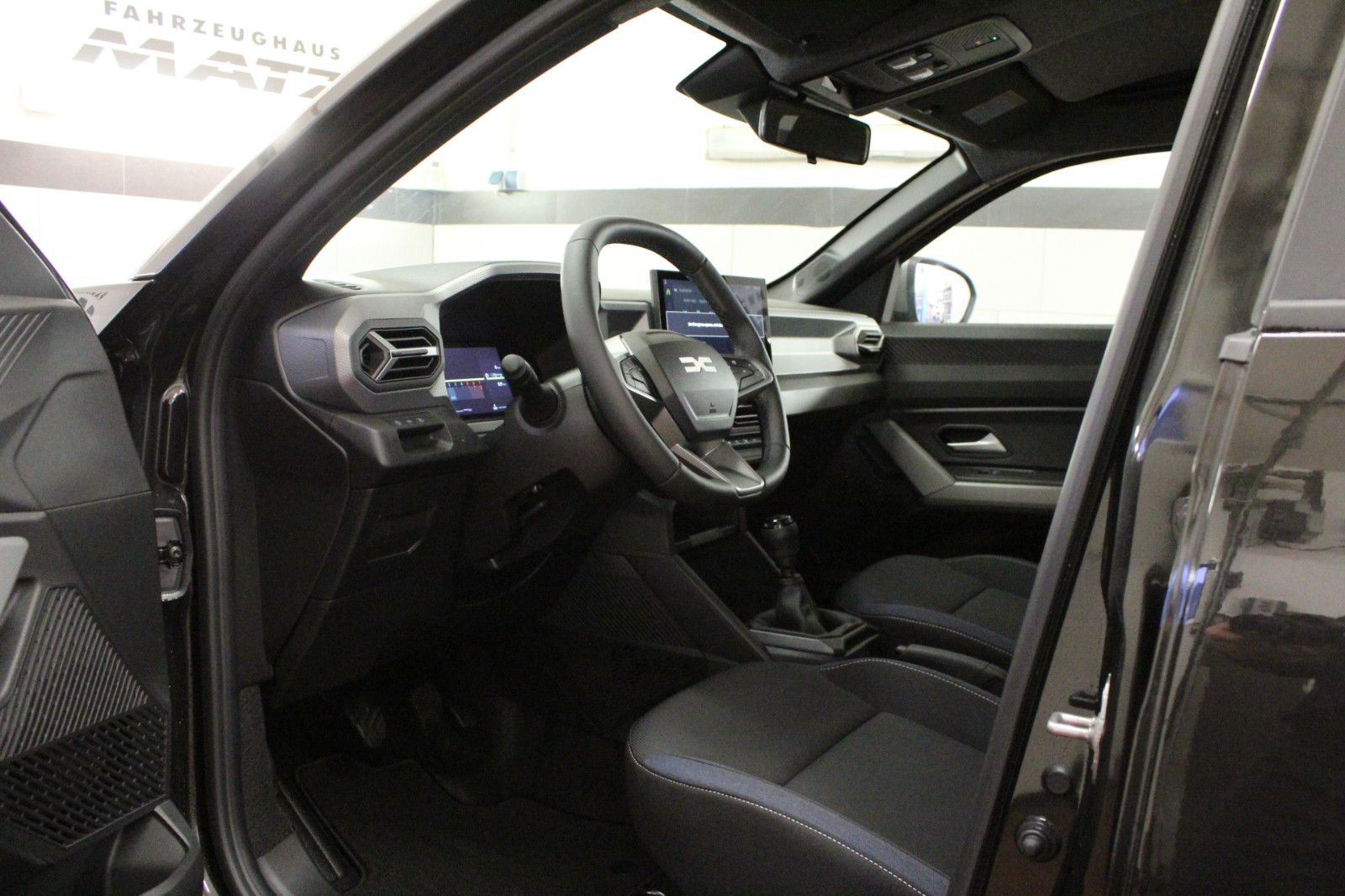 Fahrzeugabbildung Dacia Duster mild hybrid 140 Expression*Winterp.*MY 26