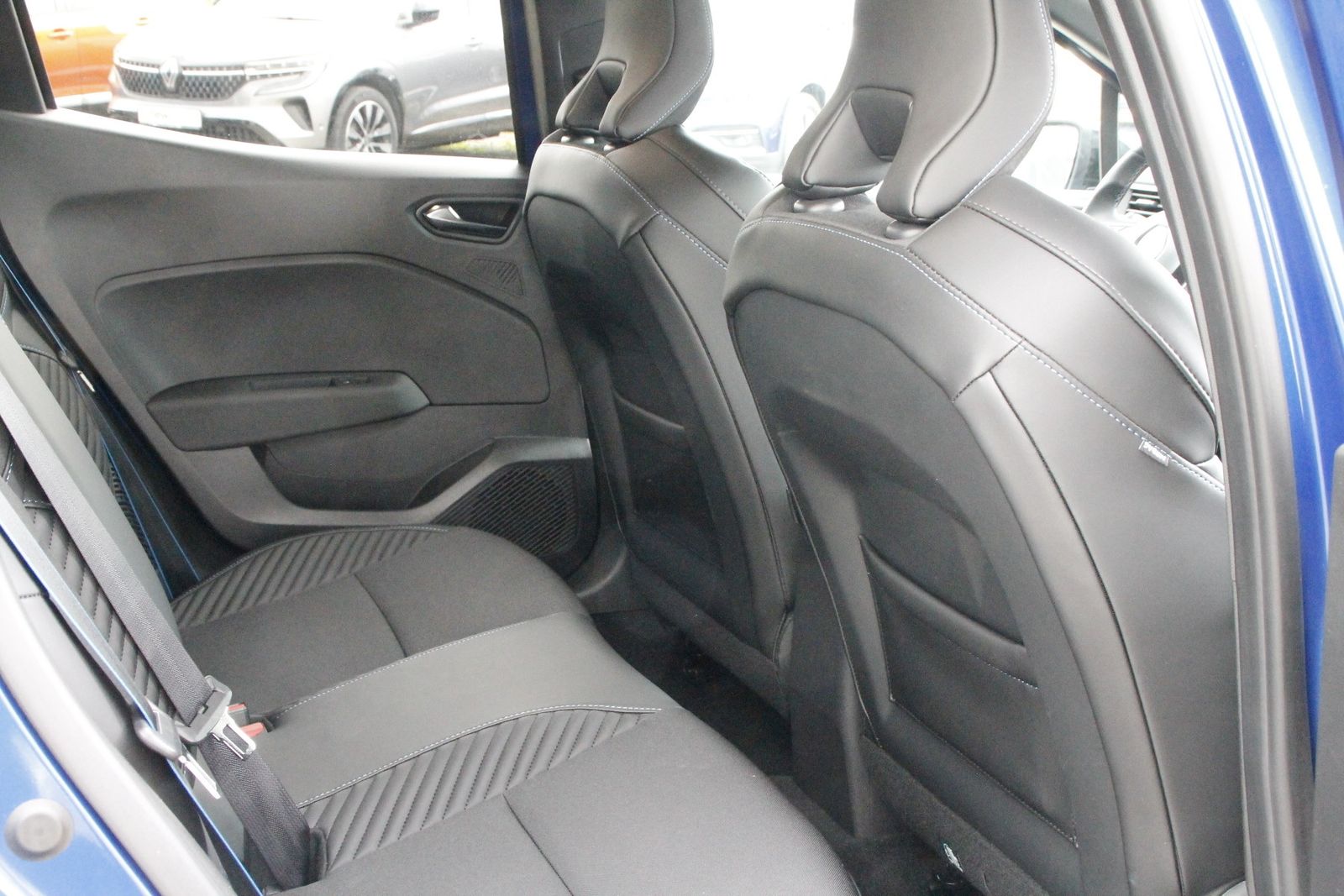 Fahrzeugabbildung Renault Clio ESPRIT ALPINE E-TECH FULL HYBRID 145