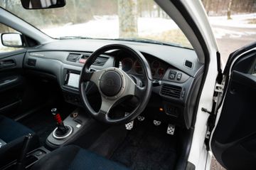 Mitsubishi Lancer - 12
