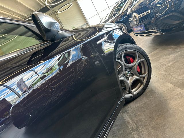 Alfa Romeo Giulietta *BI-XENONAFS)*2-ZONEN*TEMPO*SPORT*