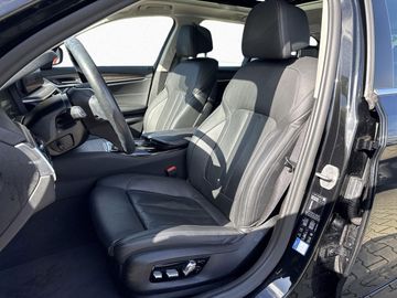 BMW 520 - 7