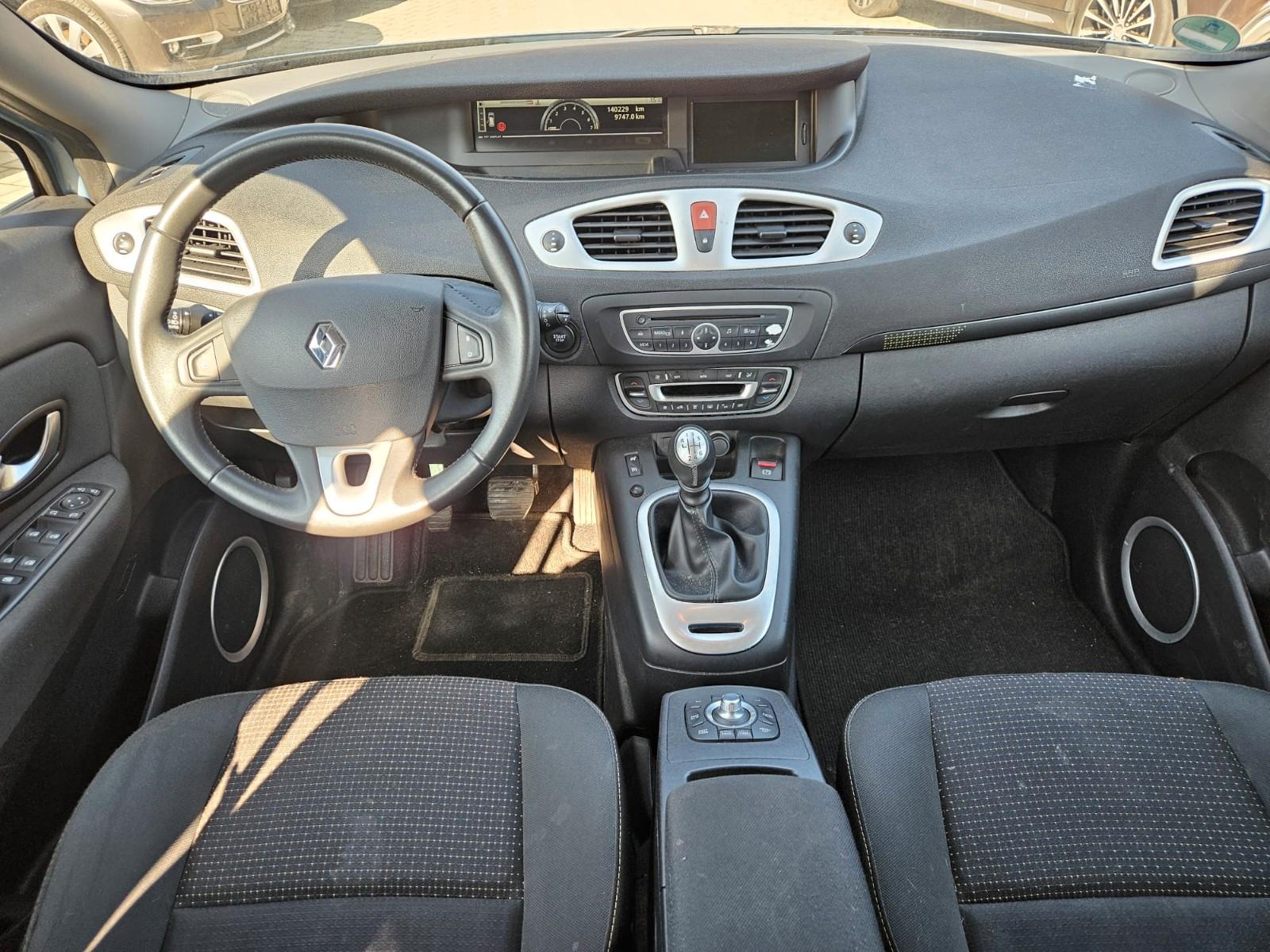 Renault Scenic 2010 — фото 12