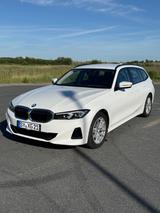 BMW 318i Touring *BMW Premium Selection Garantie* - BMW 318 in Bremen