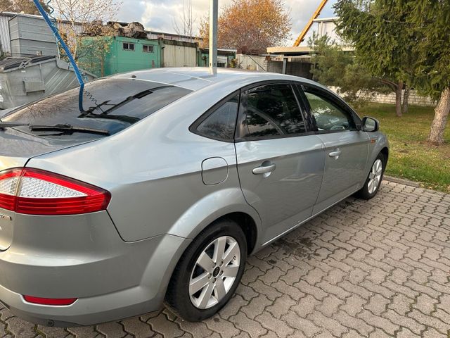 Ford Mondeo mk 4 2.0 ccm 140 ps