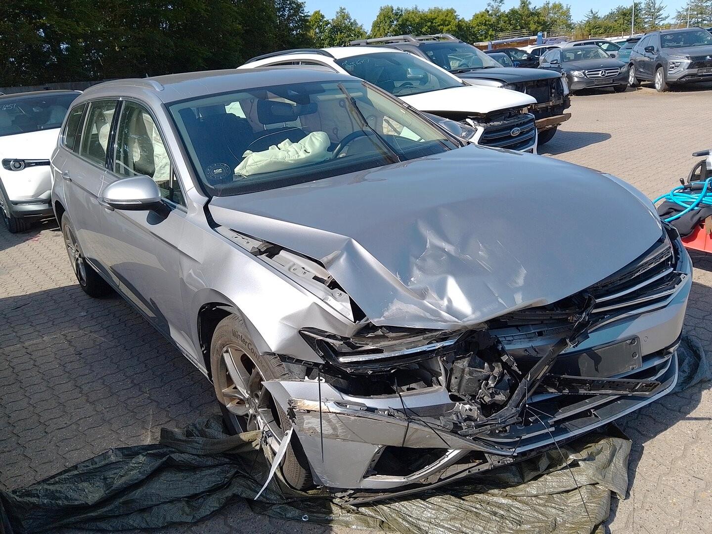 Volkswagen Passat Variant Elegance 1.5 TSI