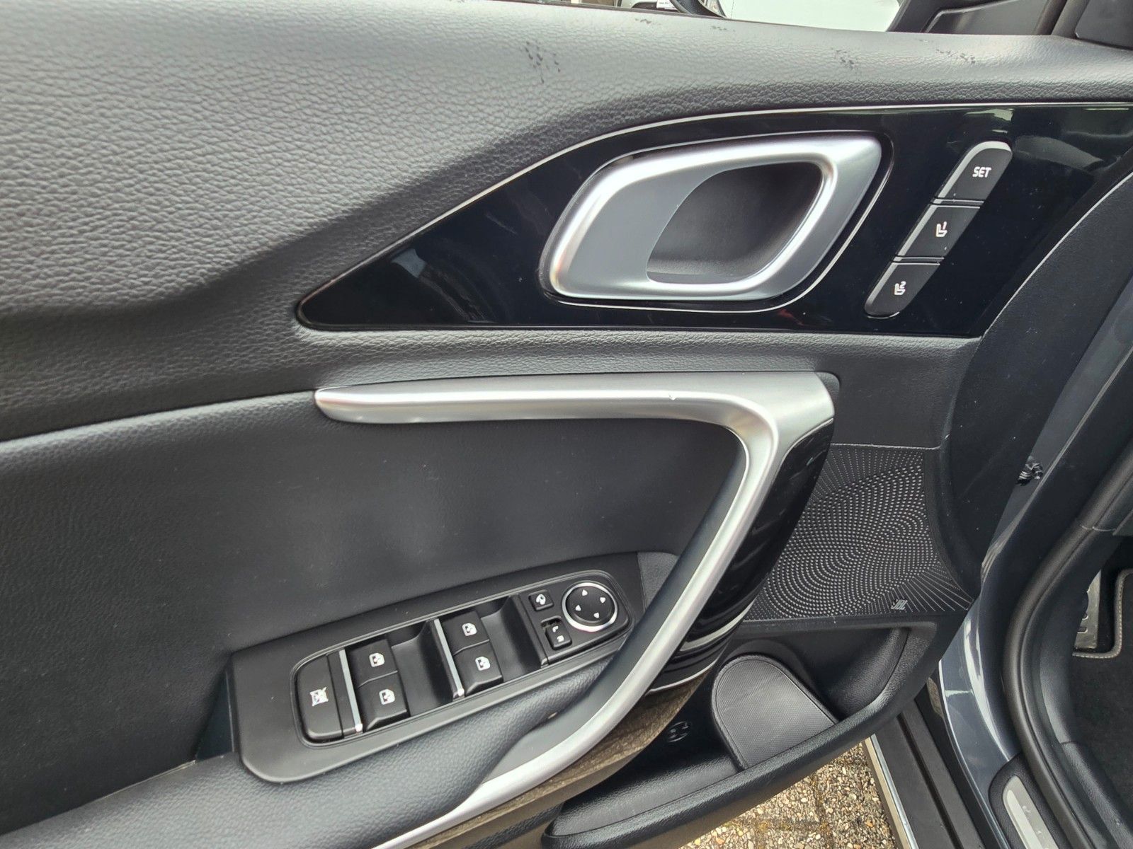 Fahrzeugabbildung Kia XCeed 1.5 T-GDI DCT - Black Xdition