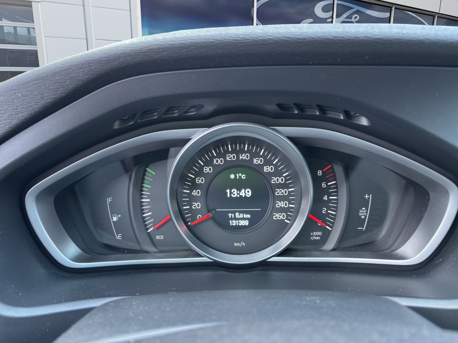 Fahrzeugabbildung Volvo V40 Basis