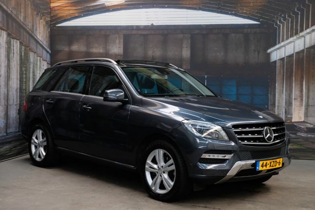 Mercedes-Benz ML350 CDI AMG-Sport Xen/LED*Pano*SHZ*Leder*Voll