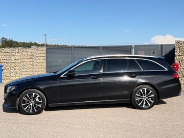 Mercedes E 300 - 4