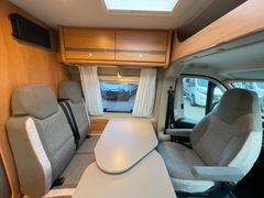 Pössl 2WIN R S PLUS | Markise AHK, RFK, *Wenig KM*