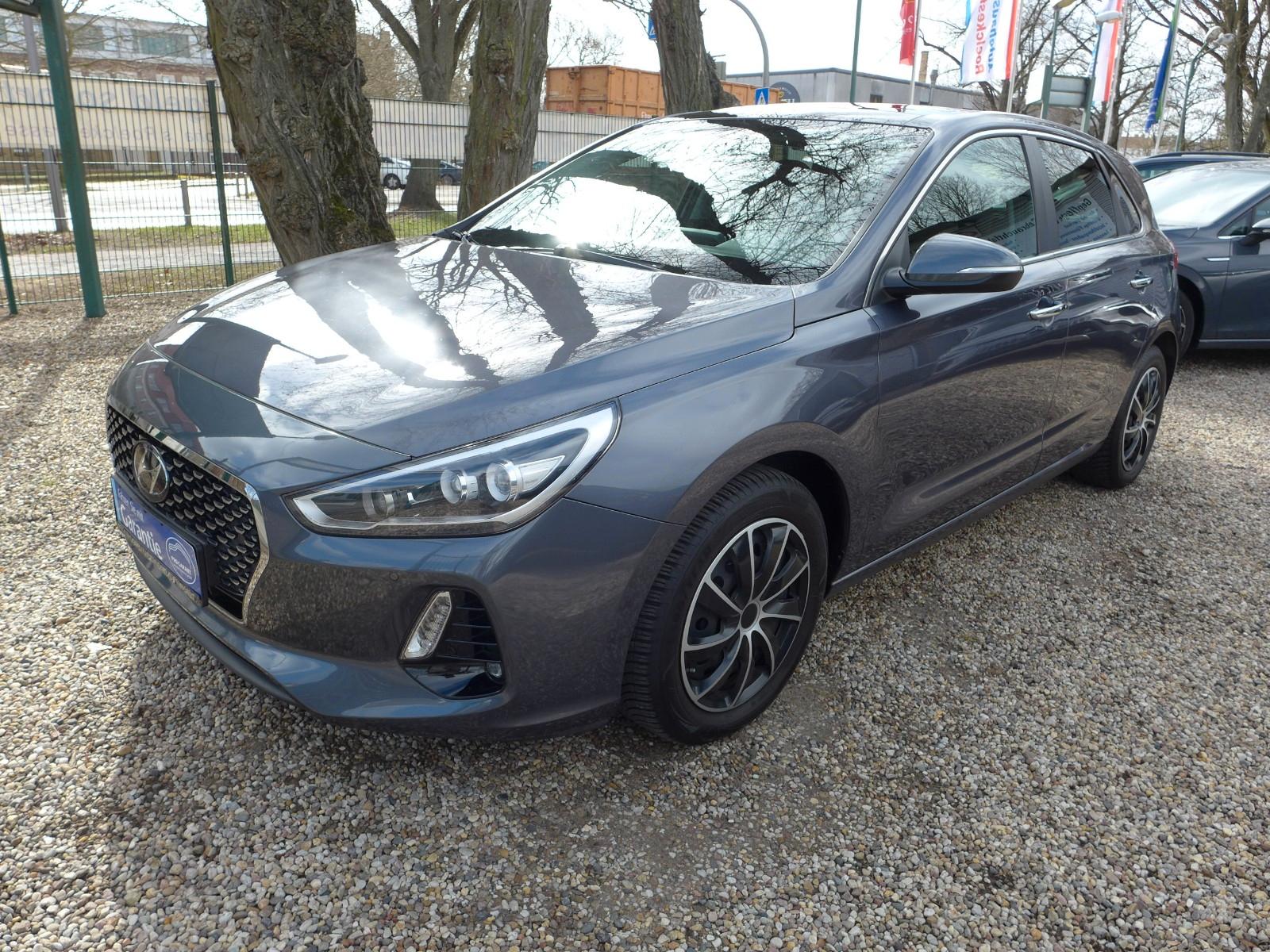 Hyundai i30 1.4 T-GDI Premium DCT Navi/LED/Leder