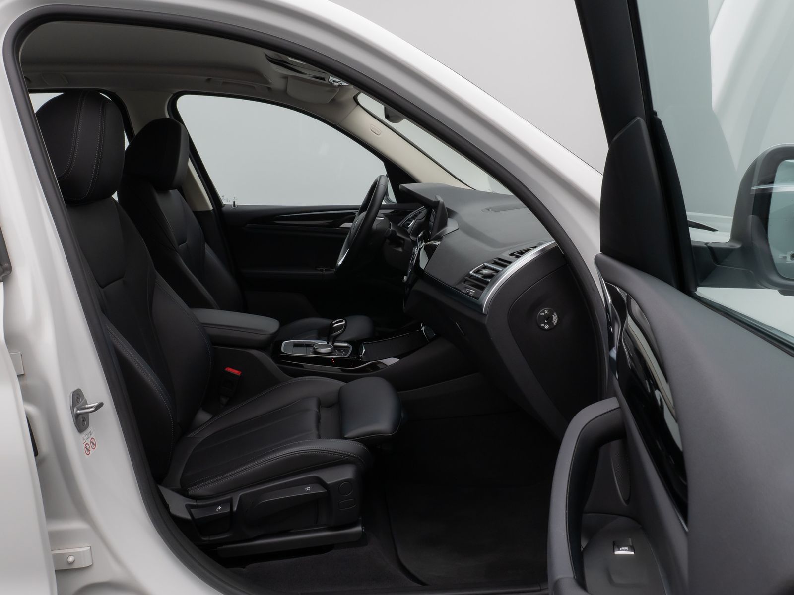 Fahrzeugabbildung BMW X3 xD20d Kamera DAB Leder Lenkradheizg Sport LED