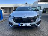 Skoda Octavia RS Combi 2.0 TDI DSG 2021 | Vollausstatt - Skoda Octavia: 20v