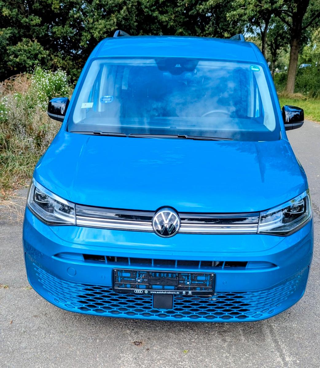 Volkswagen Caddy ROLLSTUHL BEHINDERTENGERECHT NEUWERTIG AUT